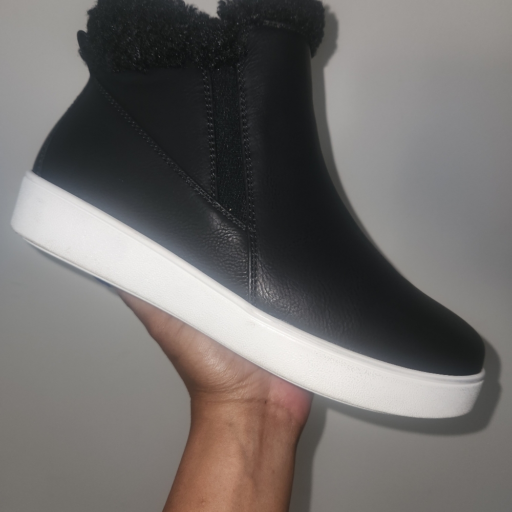 WOMEN'S MONTANA BLUE SKY BOOTIES